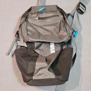 Thule Perspektiv TPDP 101Slr Daypack Camera Bag VERY CLEAN Shoulder Sling